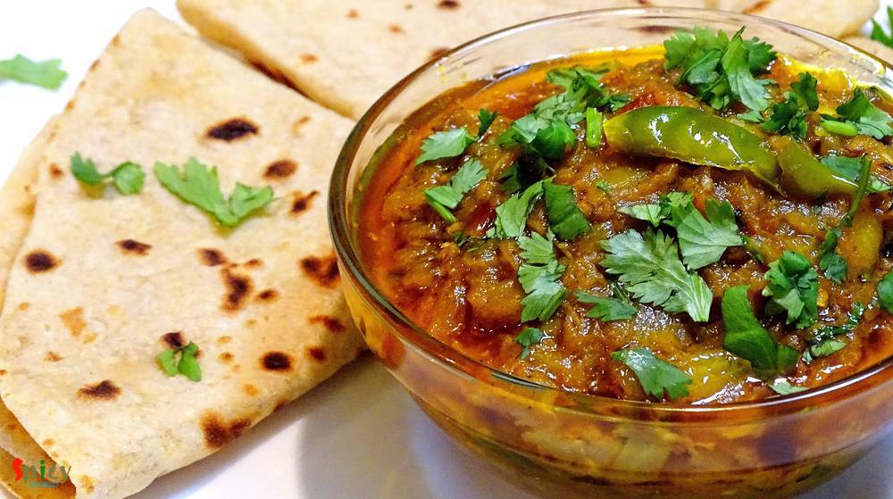 Baingan ka Bharta / Begun Bhorta / Smoked eggplant curry