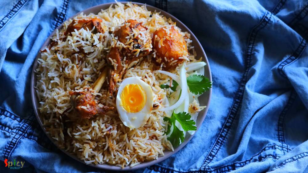Kolkata style Chicken Biriyani / চিকেন বিরিয়ানি