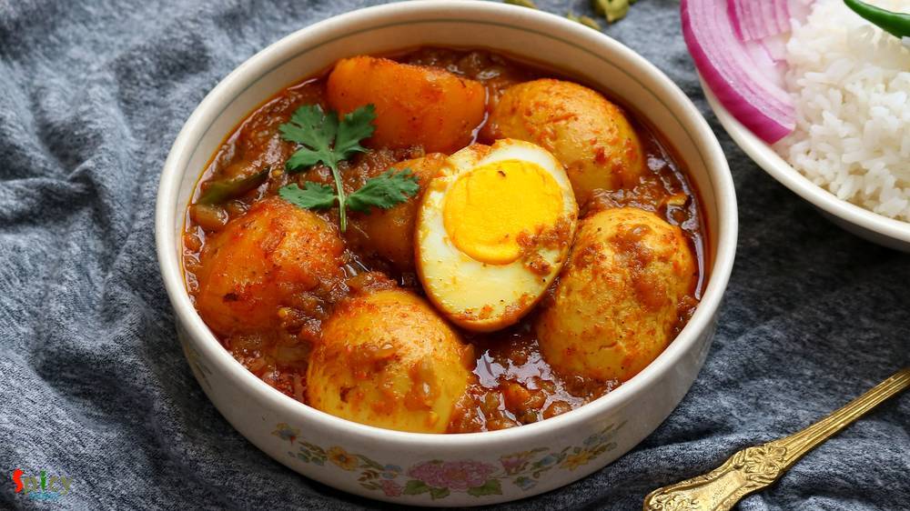 Dimer Dalna  / Egg & Potato curry